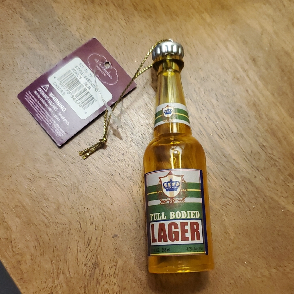 NWT Plastic Beer Bottle Ornament